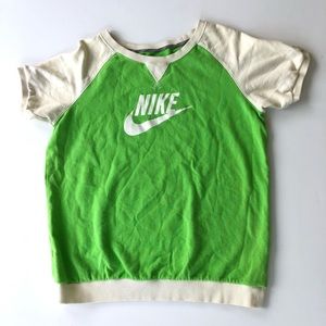 Nike Sportswear retro style sweatshirt XL girls